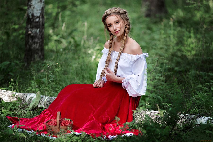 Sexy photo Slavic women in Luxembourg