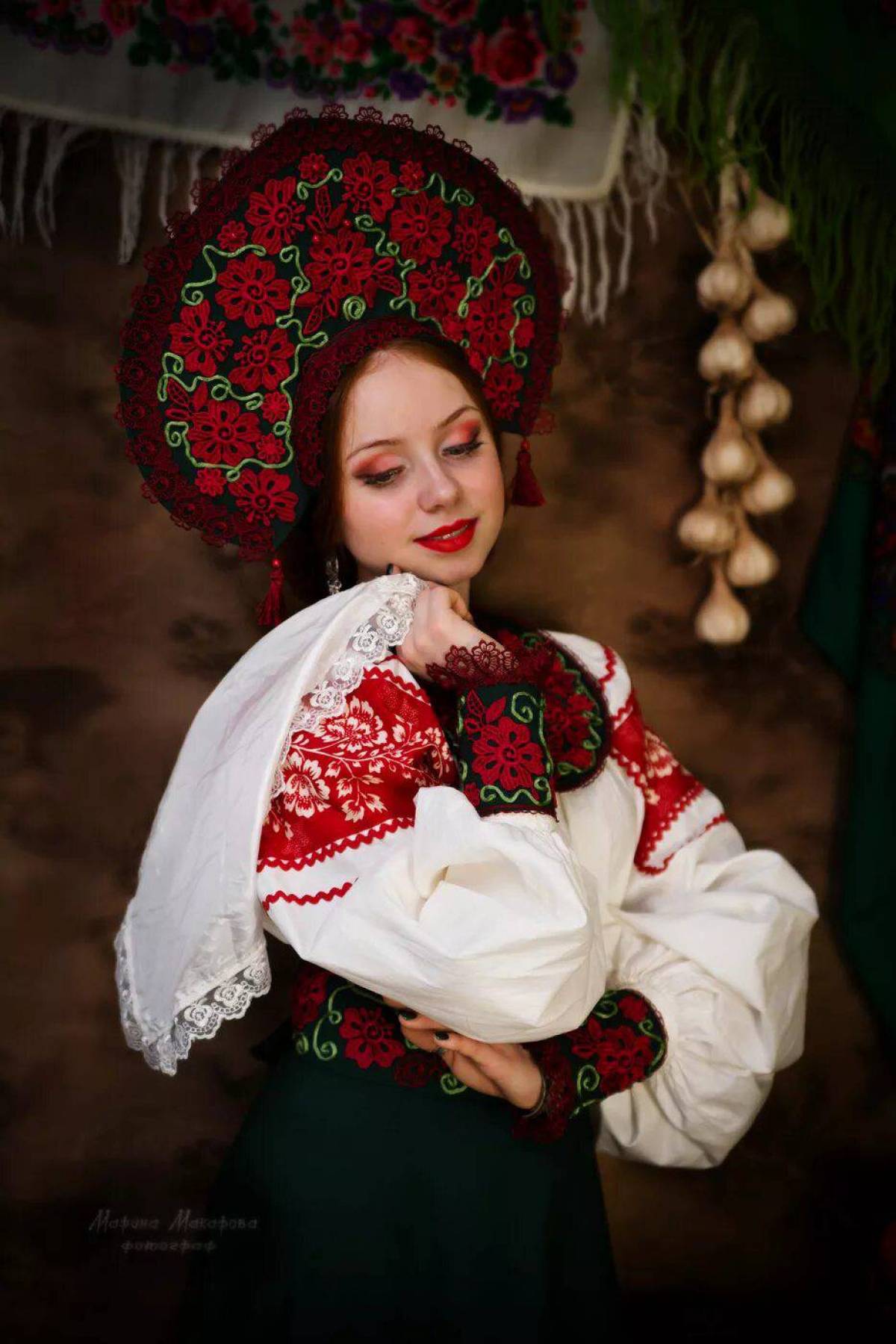 Women in Slavic costumes underwear in Luxembourg