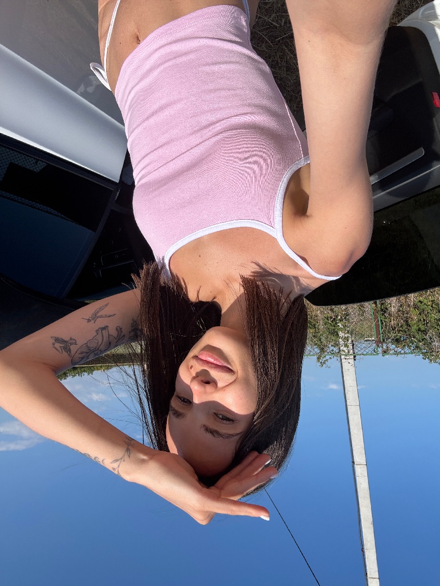 Sexy model Tina in Luxembourg